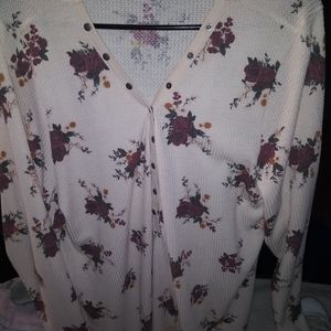 Beautiful cream colored top snap buttons